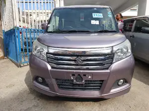 Suzuki Solio 2015 Pink