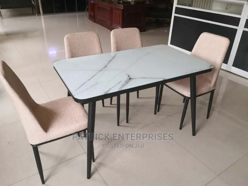 Imported Marble Dinning Table 4 Seater