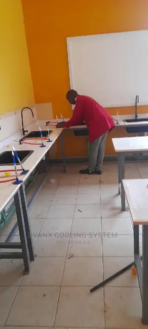 Laboratory Experts