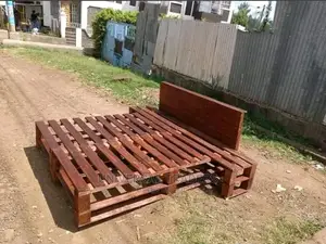 High Quality Pallet Bed
