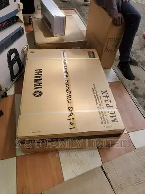 Yamaha MGP24X Plain Mixer
