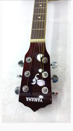 Yamaha Guitar Acoustic