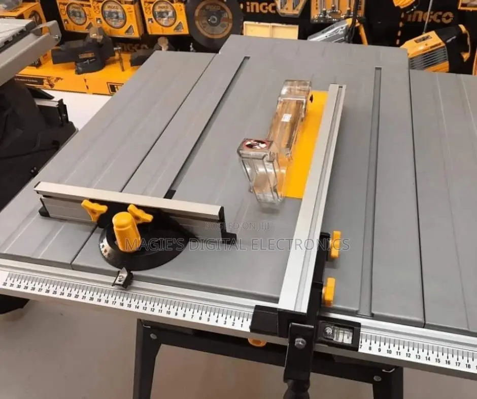 Ingco Table Saw