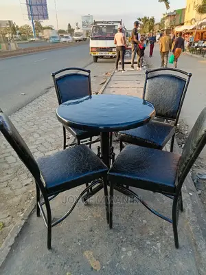 Restaurant Set of 4 Chairs and Table Black in Colour