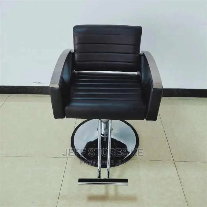 Black Silver Salon Styling Seat