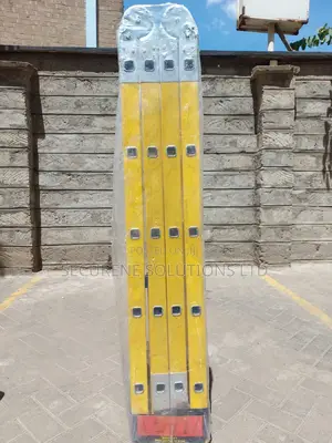 Fibreglass Scaffolding Ladder 5.7meters/20ft/4*5