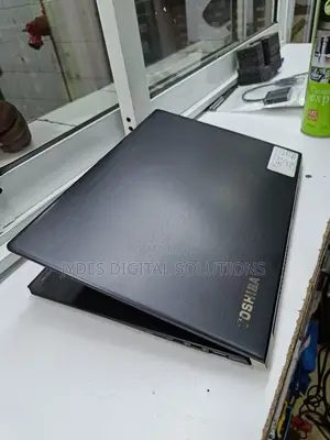 Laptop Toshiba Portege X30 8GB Intel Core I7 HDD 1T