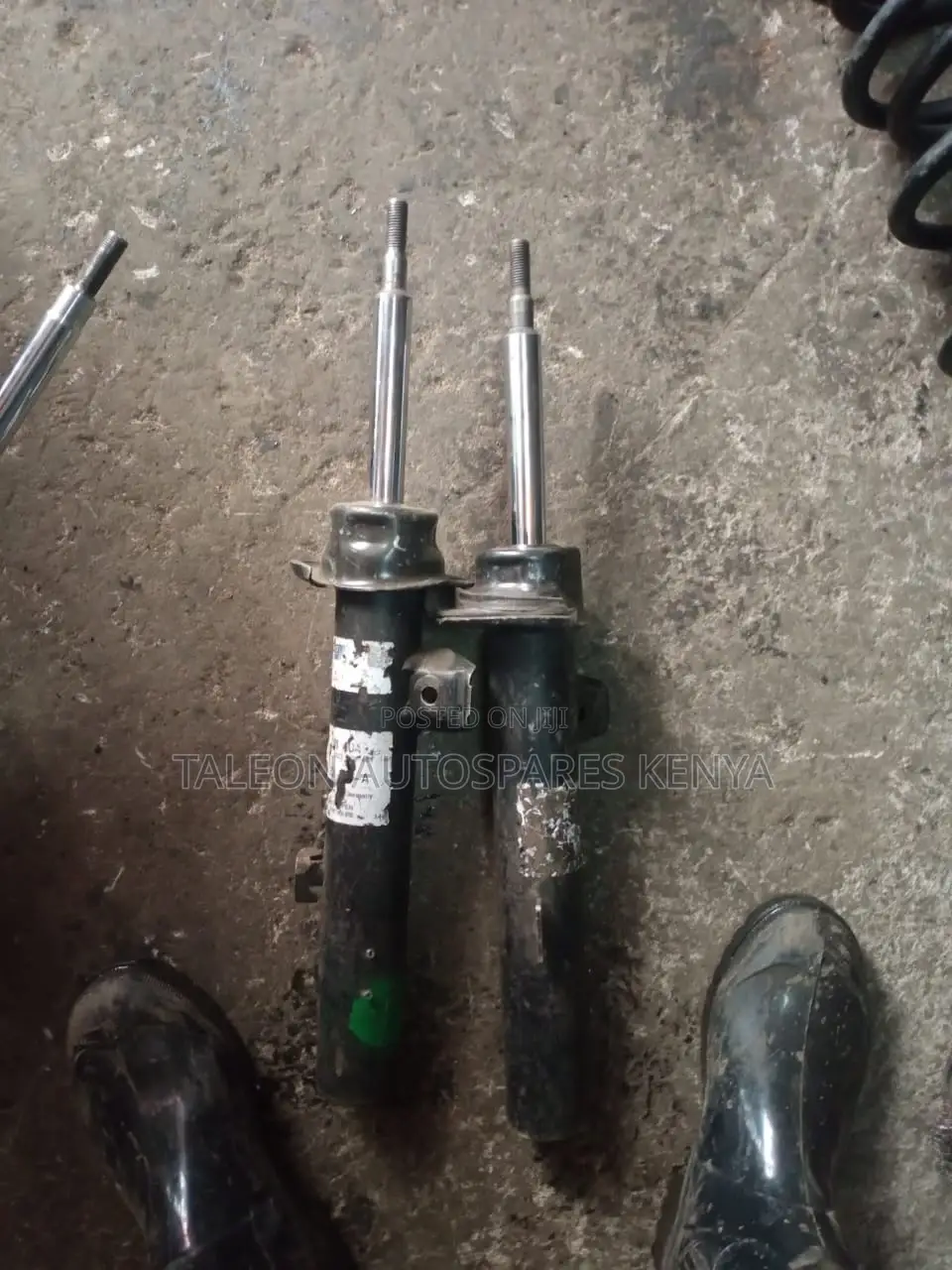 Bmw E90,116i Front Shocks