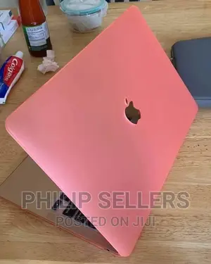 : New Macbook Air / New Macbook Pro / New Macbook Pro 14" An
