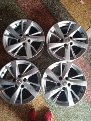Original Nissan Rims
