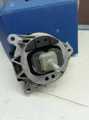 BMW F30 Engine Mountings.