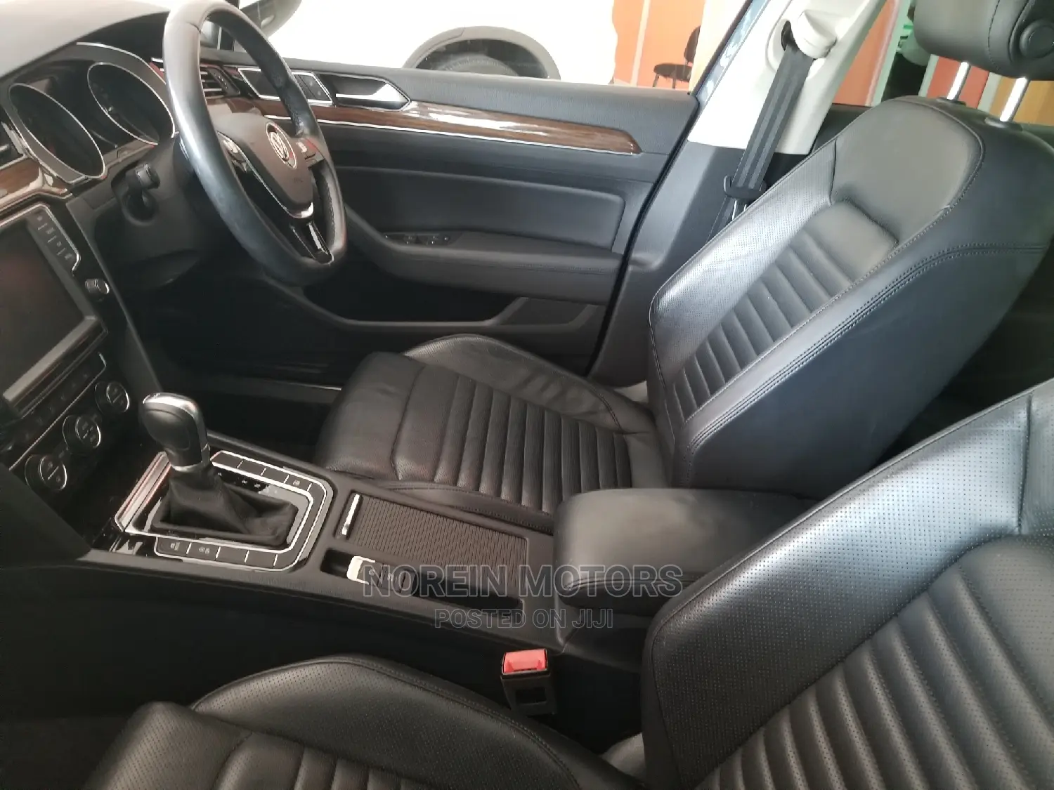 Volkswagen Passat 2015 Blue