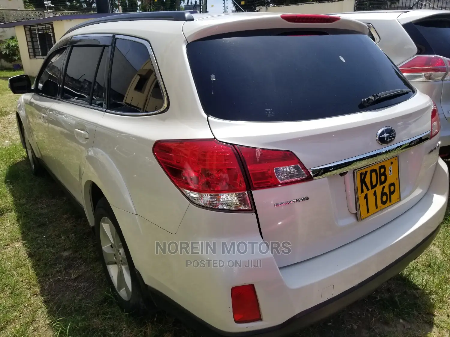 Subaru Outback 2014 White