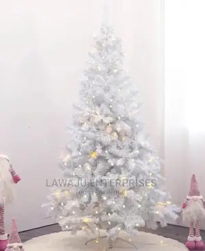 8ft- White Christmas Tree