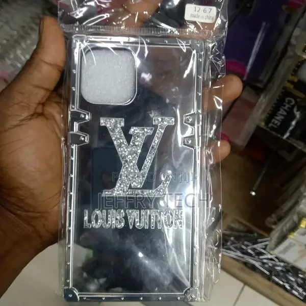 Louis Vuitton Style Trunk Designer iPhone 12 Pro Max