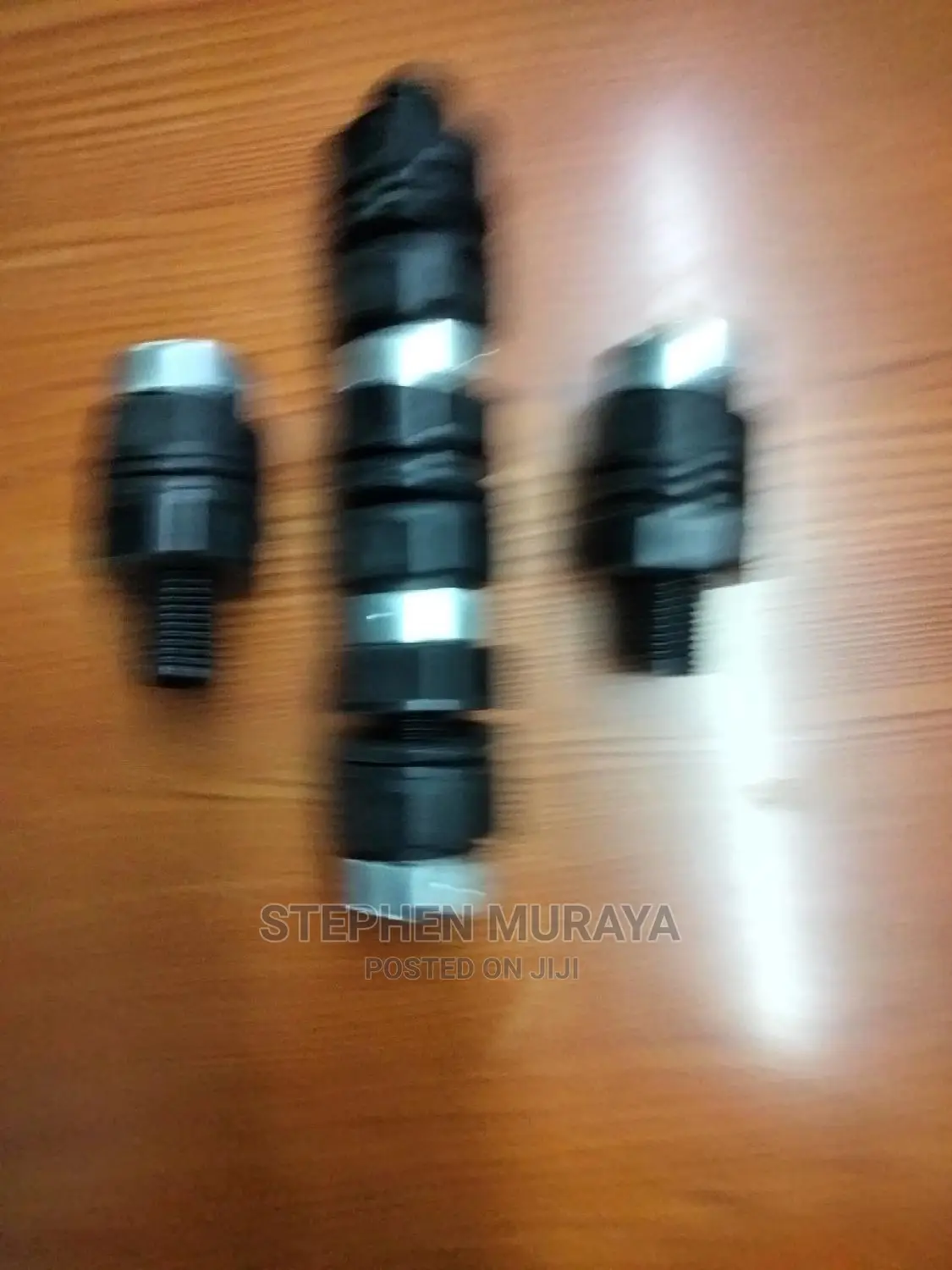 Tank Connector