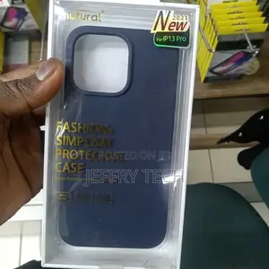 Fashion Case iPhone 13 Blue