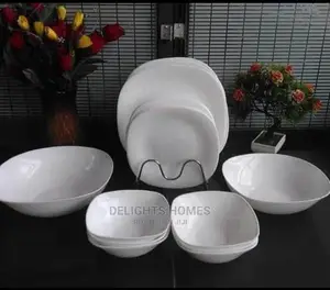 20pc Plain White Dinner Set