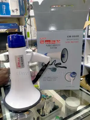 Max Cm 006 Megaphone