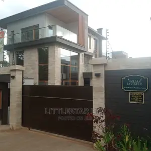 6bdrm Villa in Lavender Villa, Muthangari for Sale