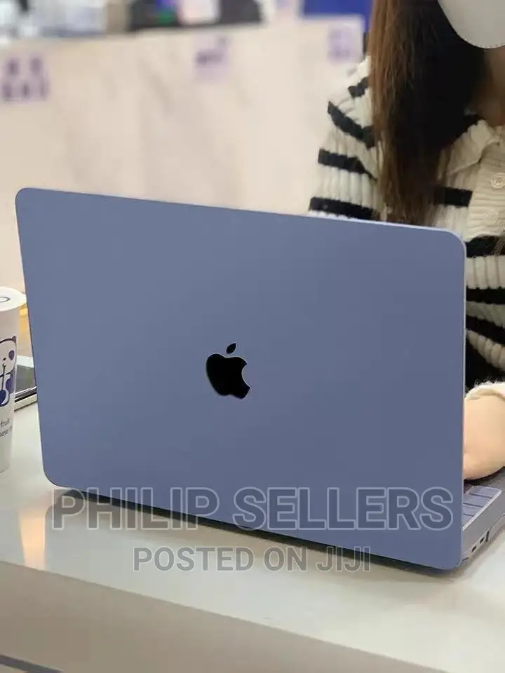 Does Your Macbook Need a Case