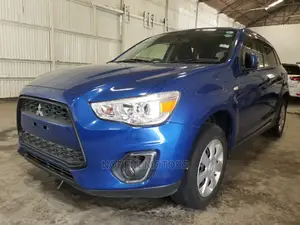 Mitsubishi RVR 2016 Blue