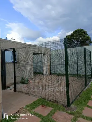 Design Anti-Climb Mesh Cages for Pets