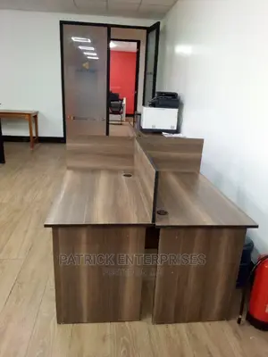 Morden 4 Way Workstation Drawer Less