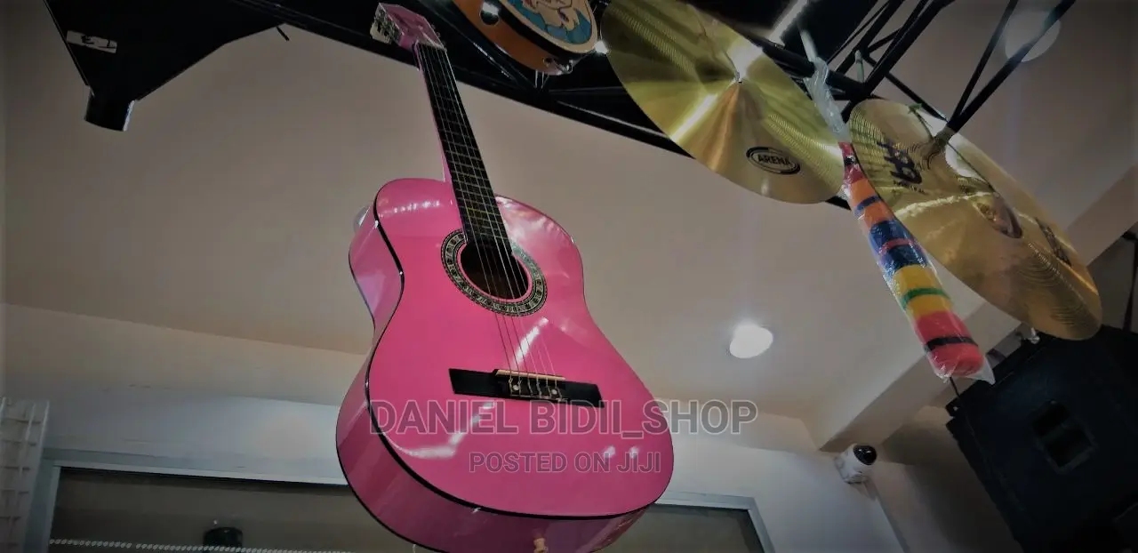 Size 36 Classic Guitar