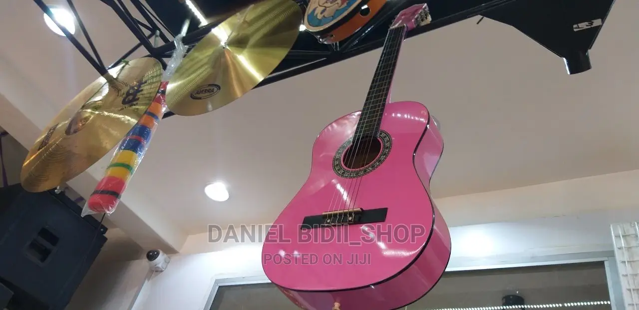 Size 36 Classic Guitar
