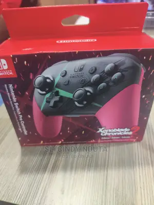 Nintendo Switch Pro Controller (New)