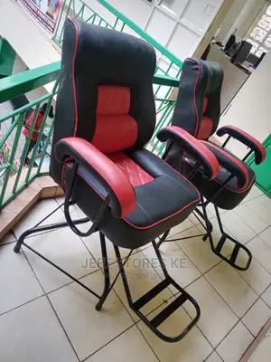 Local Made Simple Barber Seat