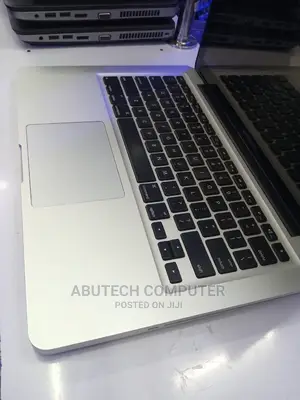 Laptop Apple MacBook 2015 8GB Intel Core I5 SSD 512GB