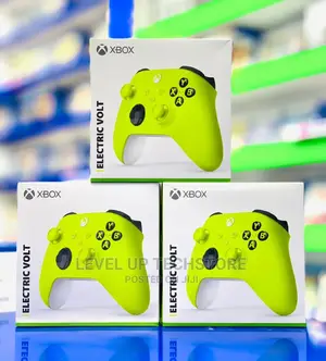 Xbox Series X|S Wireless Controller [Electric Volt] - New