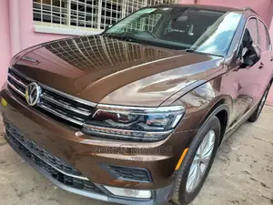 Volkswagen Tiguan 2017 Gold