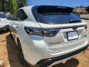 Toyota Harrier 2016 Off White