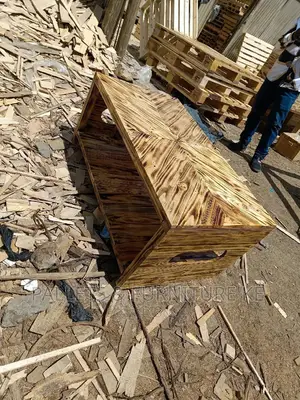 Center Coffee Table Pallet
