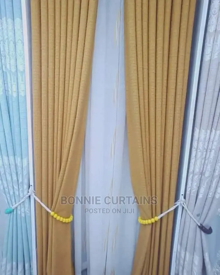 Plain Curtains Available in Affordable Prices