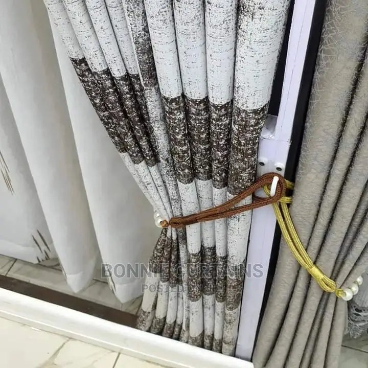 Plain Curtains Available in Affordable Prices