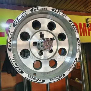15 Inch Rims Set Five Stand for Hilux/Shark