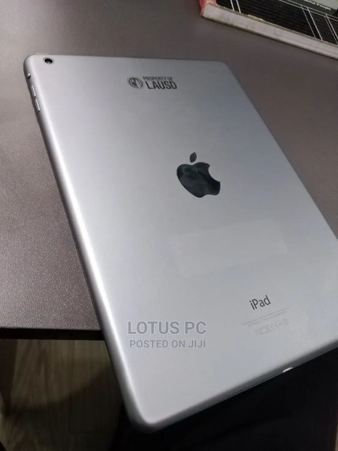 Apple iPad Air 32 GB Gray