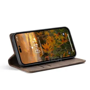 Caseme iPhone 14 Pro Folio Case (Brown)