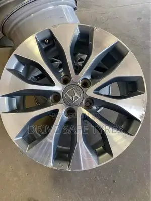 17 Inch Honda Original Rims ( Japan (