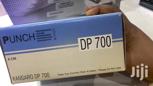 Heavy Duty Paper Punch Kangaro DP 700