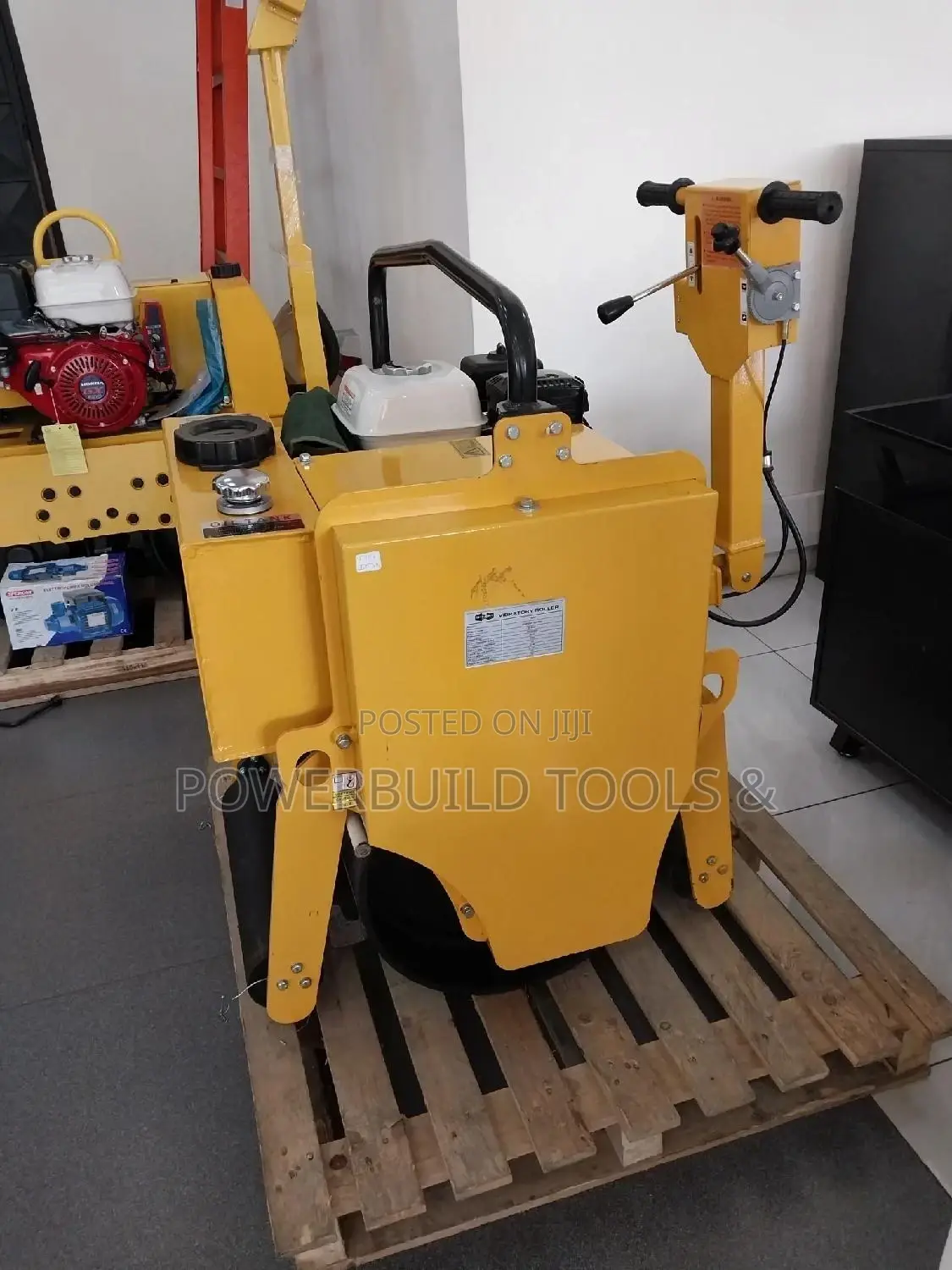 Single Drum Vibratory Roller.