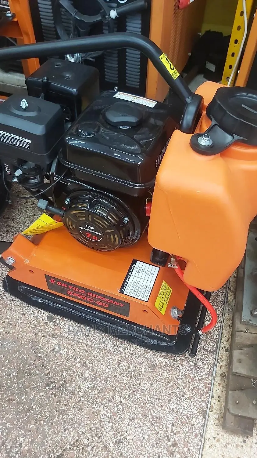 Plate Compactor Skygo Make Petrol Propelled Machine