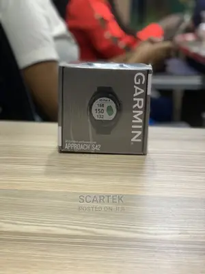 Garmain Approach S42 (New)