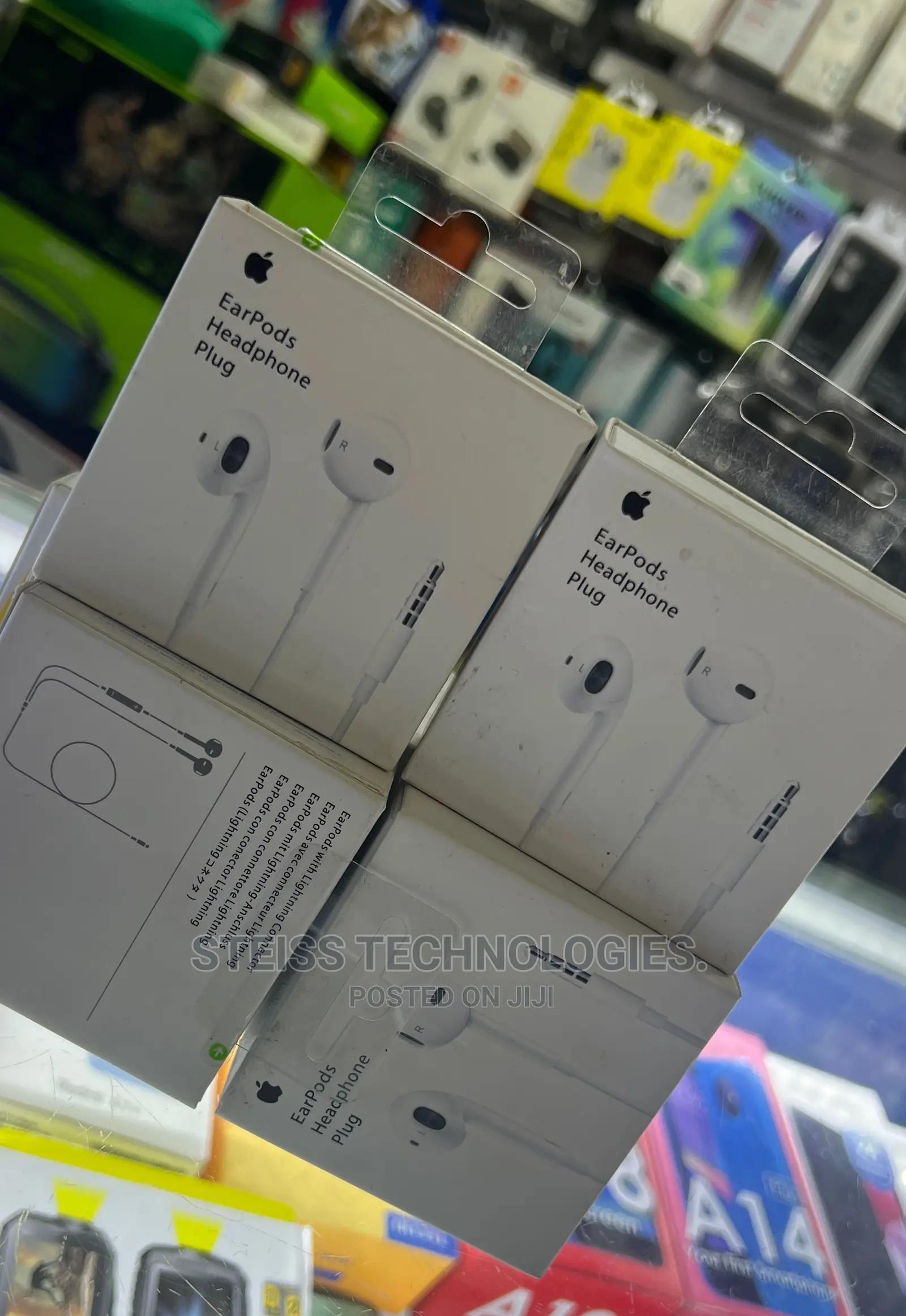 Apple Wired Earphones.