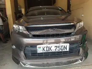 Toyota Harrier 2.0 4WD 2015 Gray