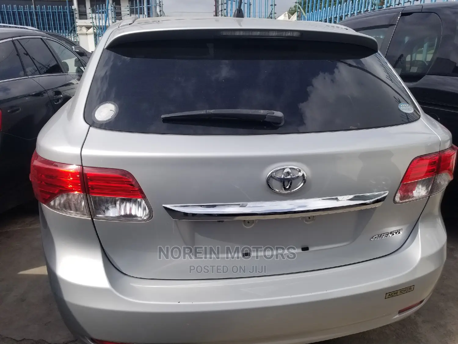 Toyota Avensis 2015 Silver